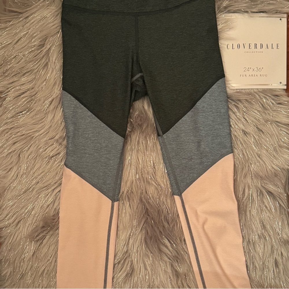 Women’s XS leggings